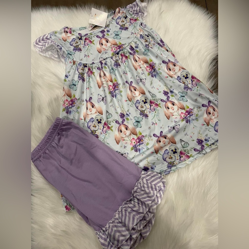 Girls shorts set